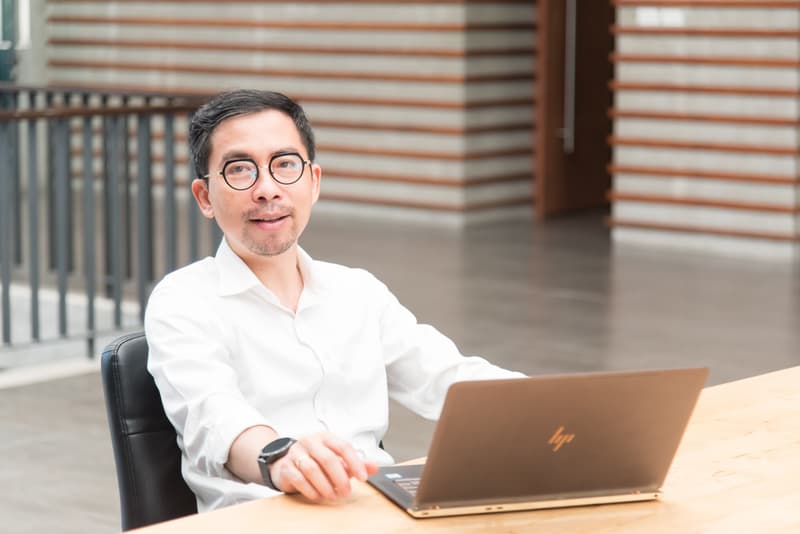 การศึกษาขับเคลื่อนสังคม : ทัศนะการนำของอดิศร จันทรสุข คณบดีคณะวิทยาการเรียนรู้ฯ มธ.