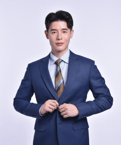 ผู้ช่วยศาสตราจารย์สกล โสภิตอาชาศักดิ์